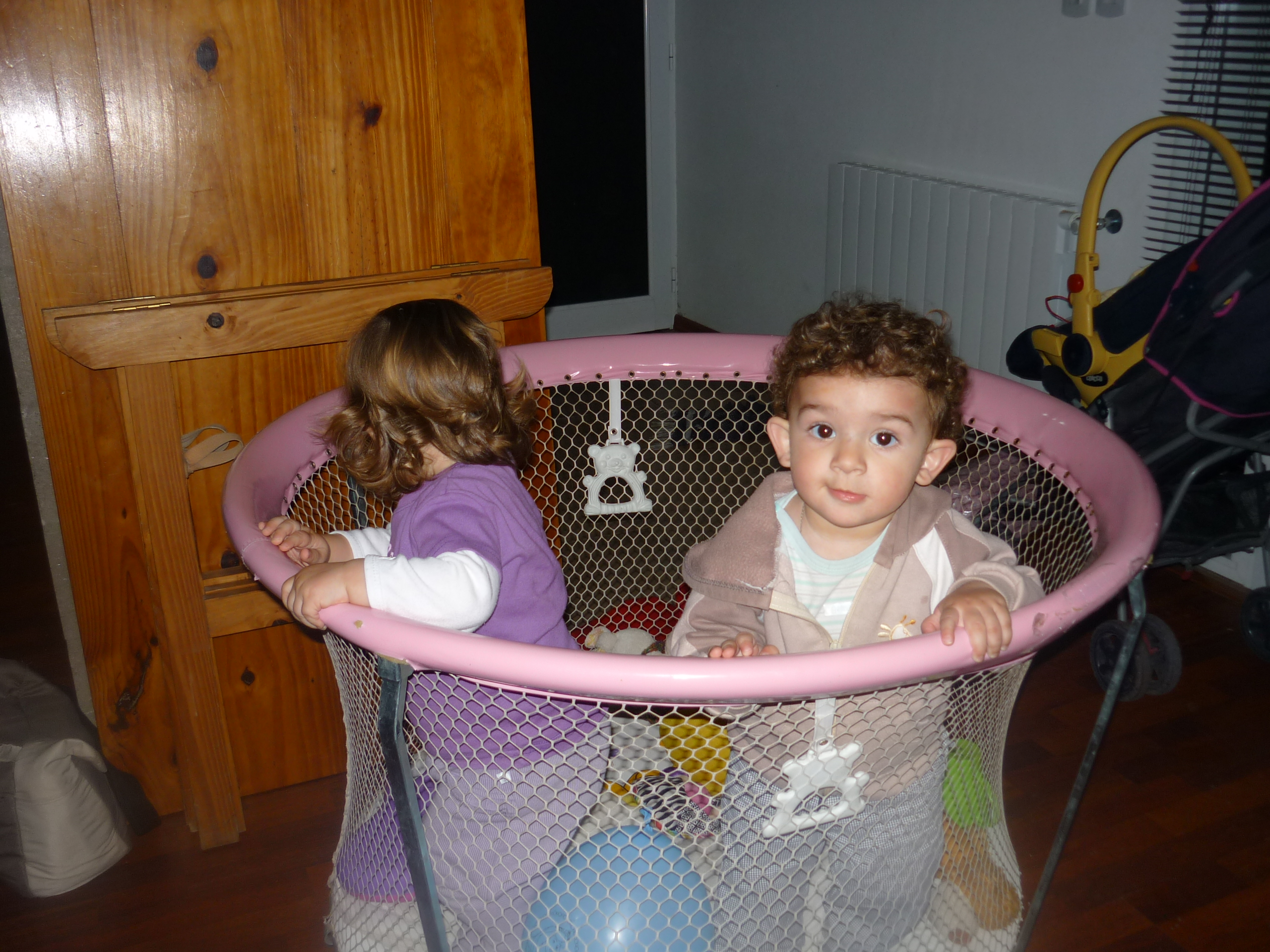 fotos/2011-10-10 - Iara indiecita, cena chiquilo/P1020314.JPG